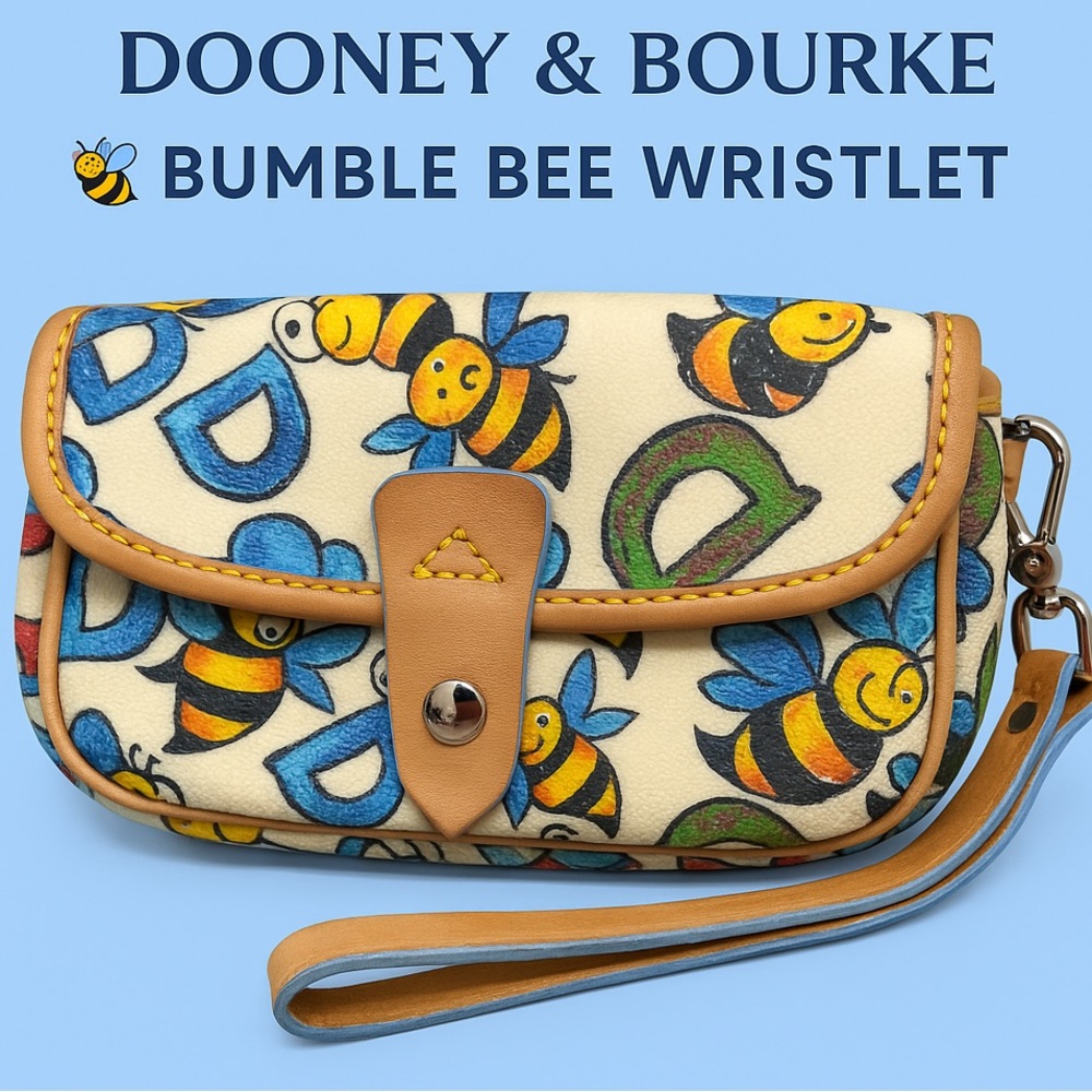 RARE Dooney & Bourke Vintage Bumble Bee Flap Front Wristlet w/ Heart Charm | EUC